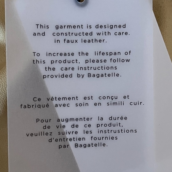 NWT 7 for All Mankind yellow faux leather crop top - Picture 5 of 7